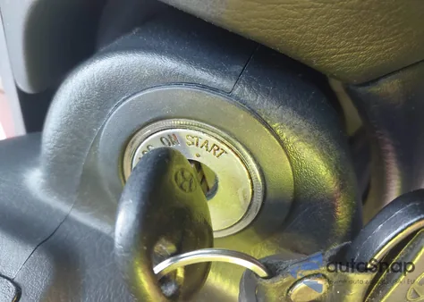 2006 Hyundai Elantra Gls/Gt/Limited z USA, uszkodzony, nr VIN KMHDN46D56U226603